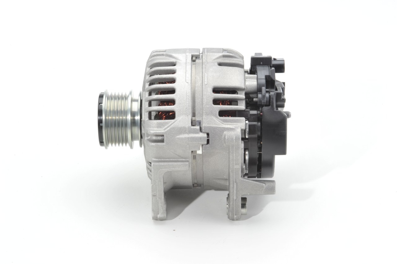Köp Generator av BOSCH 1 986 A01 142 till det låga priset 6146,24 kr