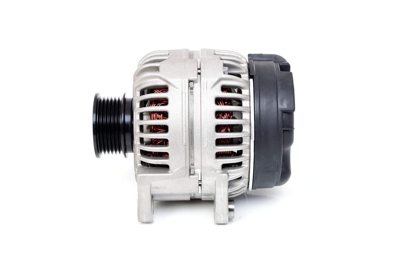 Köp Generator av BOSCH 1 986 A01 163 till det låga priset 9341,47 kr