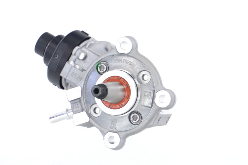 Osta Korkeapainepumppu REMANTE:llä 002-002-001397R edullisesti hintaan 800,30 €
