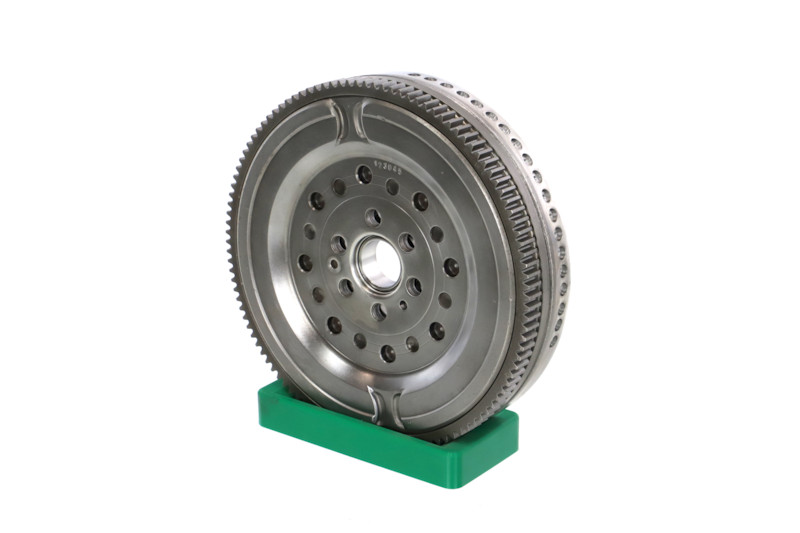 Osta Vauhtipyörä REMANTE:llä 009-001-000017R edullisesti hintaan 475,79 €
