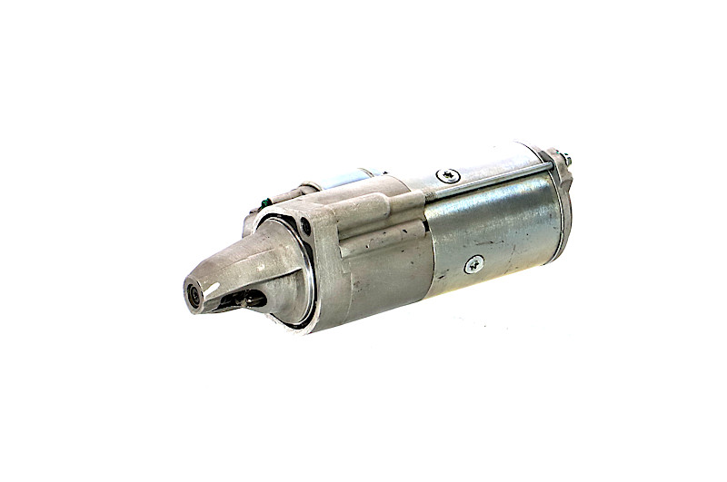 Köp Startmotor av REMANTE 011-001-000492R till det låga priset 1111,15 kr