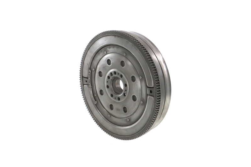 Osta Vauhtipyörä REMANTE:llä 009-001-000108R edullisesti hintaan 328,39 €