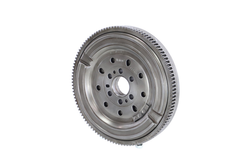 Osta Vauhtipyörä REMANTE:llä 009-001-000118R edullisesti hintaan 564,05 €