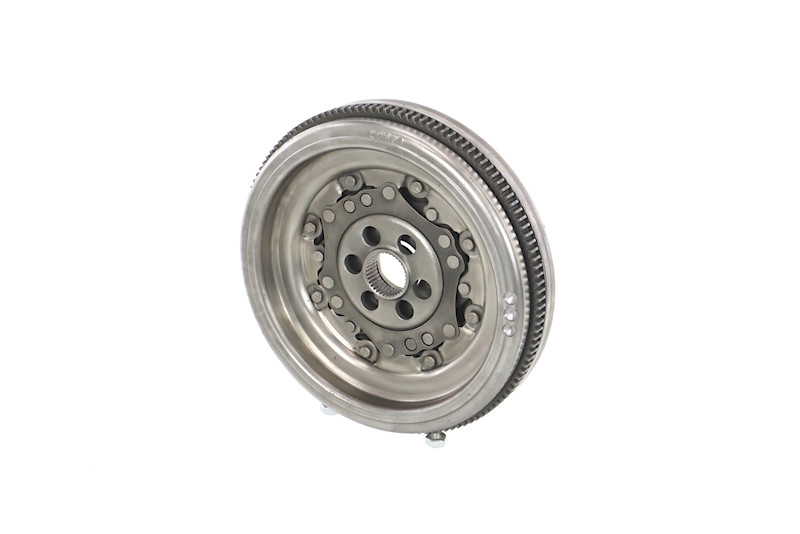 Osta Vauhtipyörä REMANTE:llä 009-001-000119R edullisesti hintaan 563,01 €