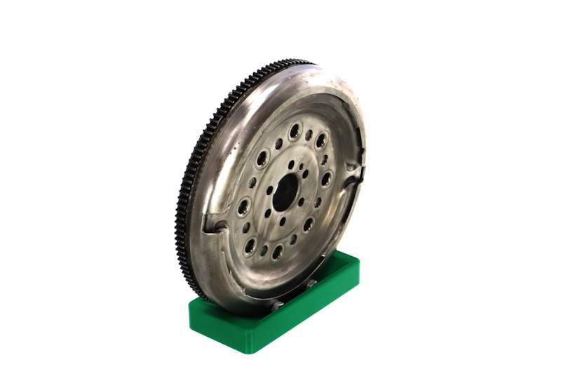 Osta Vauhtipyörä REMANTE:llä 009-001-000169R edullisesti hintaan 325,62 €