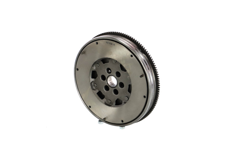 Osta Vauhtipyörä REMANTE:llä 009-001-000222R edullisesti hintaan 491,60 €