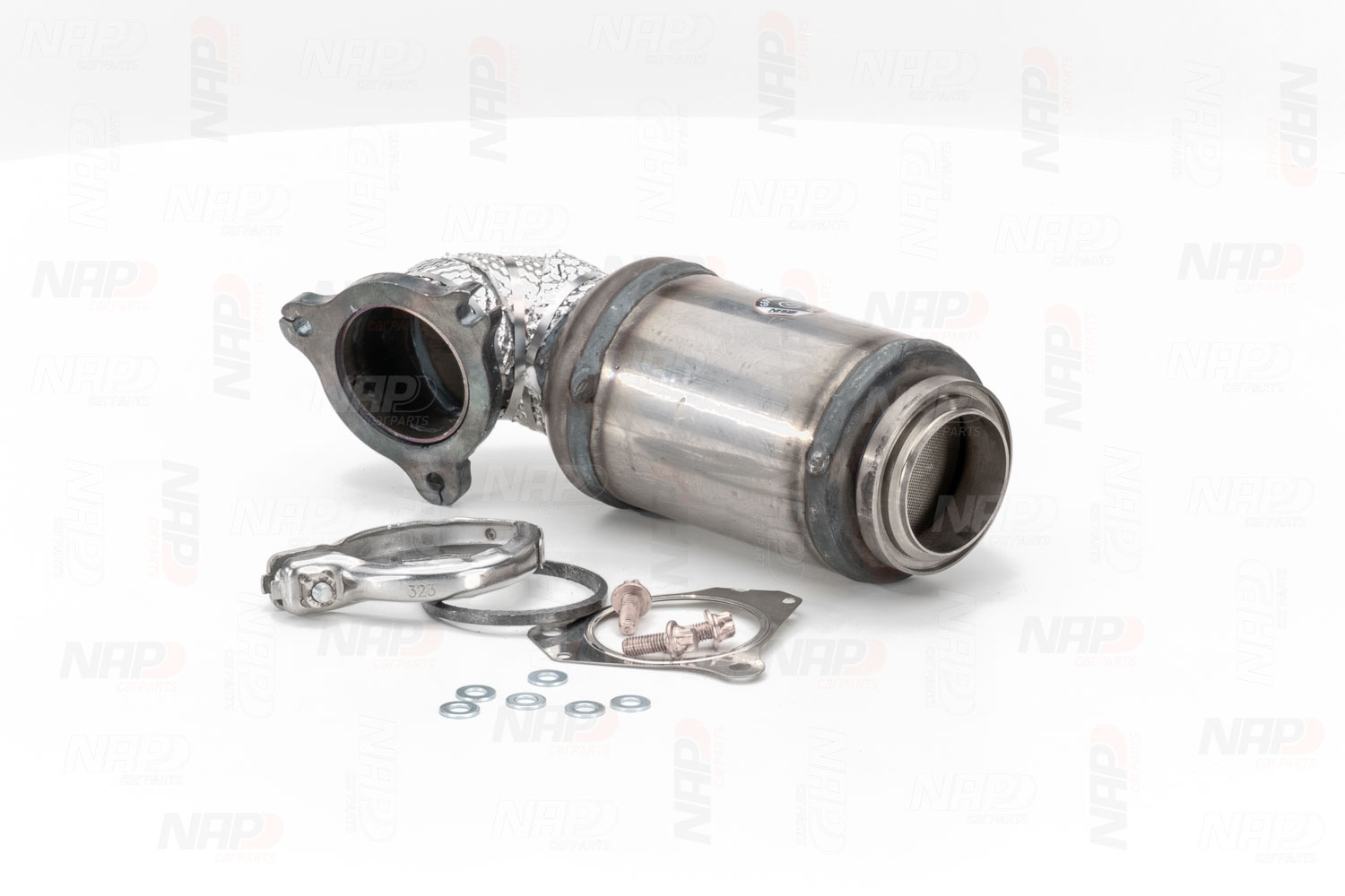 Compre Catalisador de NAP carparts online para Classe C Sedan (W204) a preços moderados