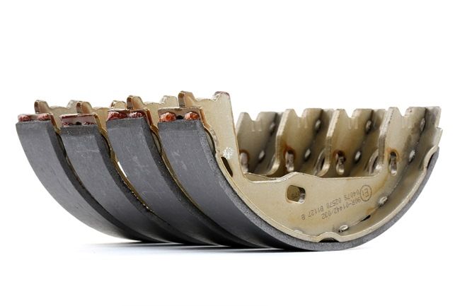 Comprar Zapata de freno de mano de LPR 02570 a bajo precio de 14,62 €