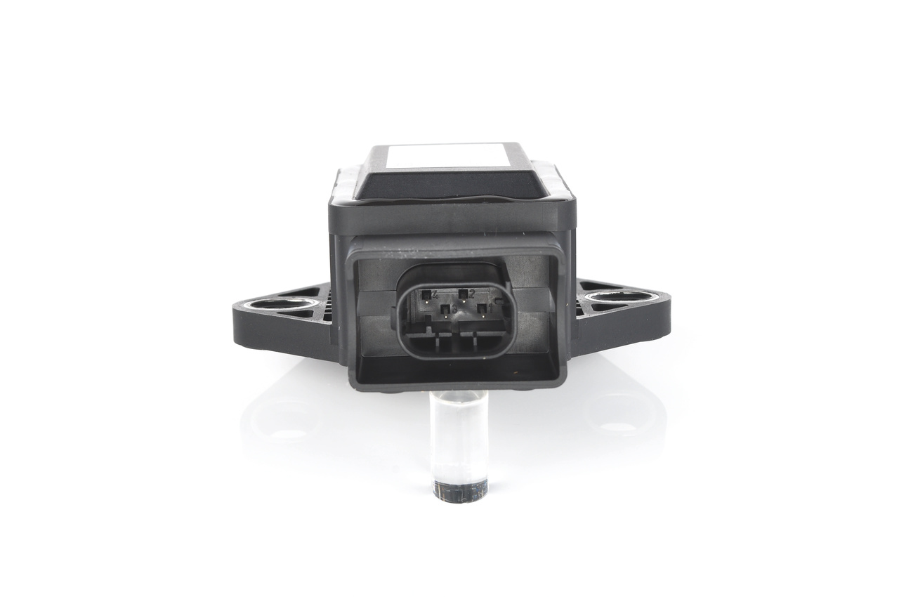Comprar Sensor mvto. transversal, longitudinal de BOSCH 0 265 005 266 a bajo precio de 348,97 €