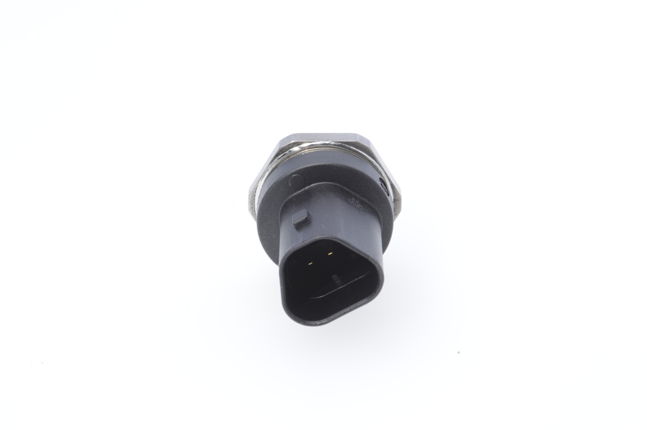 Compre Sensor, pressão do combustível da BOSCH 0 261 545 063 a um preço baixo por 72,84 €