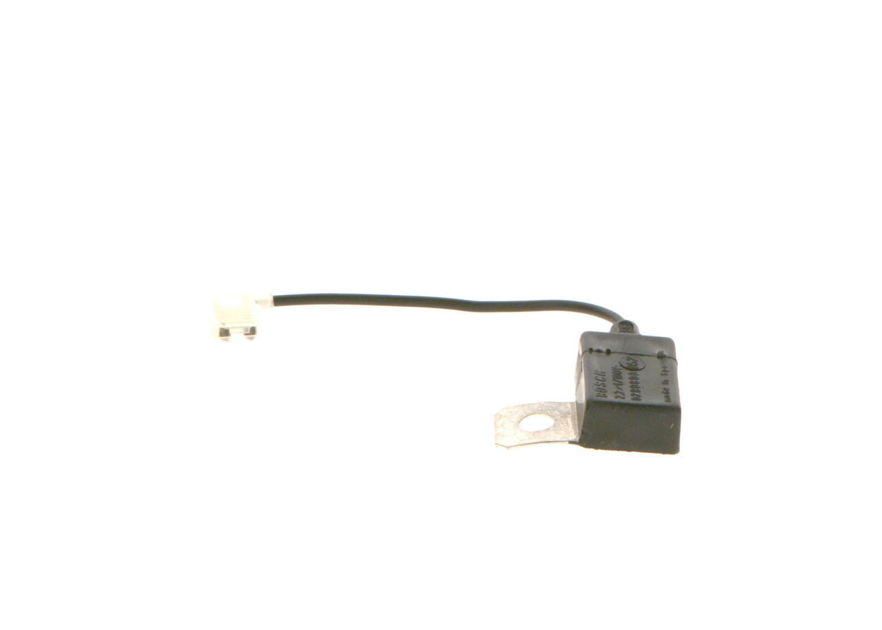 Entstörkondensator 0 290 800 052 NISSAN von BOSCH