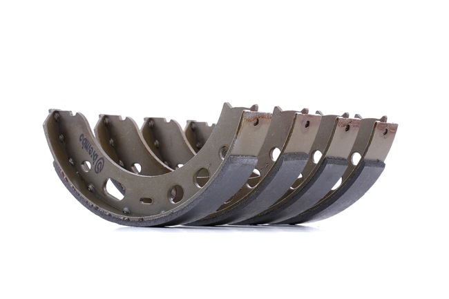Köp Handbromsbackar av BREMBO S 50 522 till det låga priset 293,14 kr