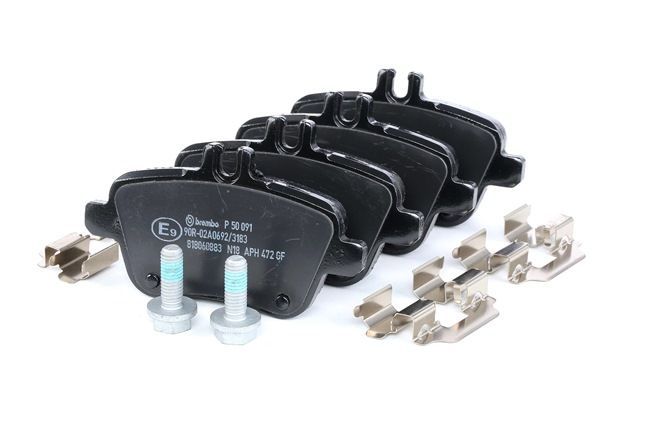 Acquista online BREMBO Kit pastiglie freni Art.: P 50 091