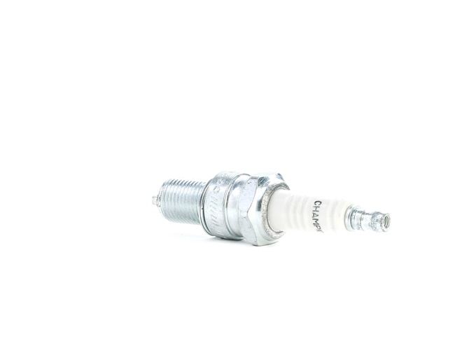 Osta Sytytystulppa CHAMPION:llä OE074/T10 edullisesti hintaan 4,59 €