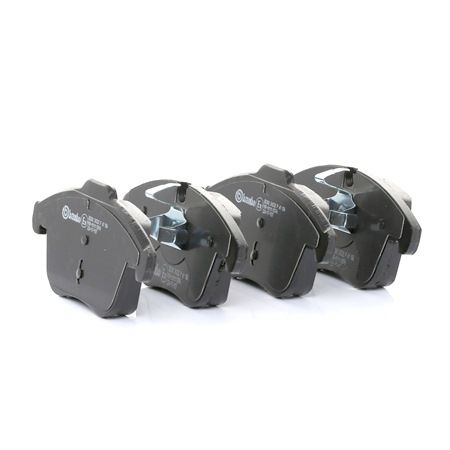 Köp Bromsbelägg av BREMBO P 61 106 till det låga priset 430,09 kr