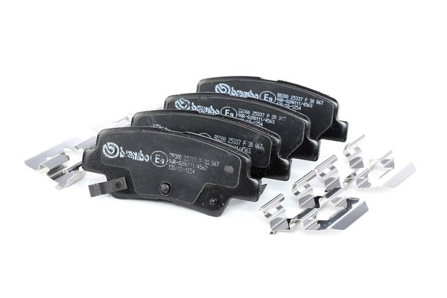 Comprar Juego de pastillas de freno de BREMBO P 30 067 a bajo precio de 30,29 €