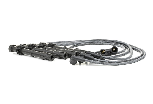 Acquista Kit cavi candele da MAGNETI MARELLI 941319170138 a buon mercato per soli 77,82 €