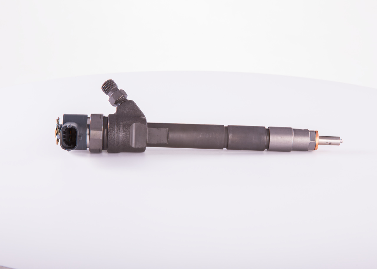 Achetez des Injecteur BOSCH 0 986 435 234 à prix pour 253,25 €