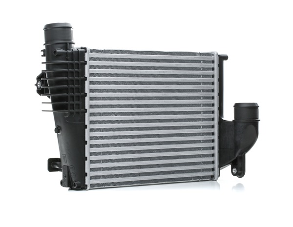 Acquista Intercooler da VALEO 818304 a buon mercato per soli 128,34 €
