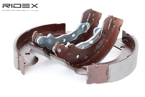 Comprar Juego de zapatas de frenos de RIDEX 70B0103 a bajo precio de 18,27 €