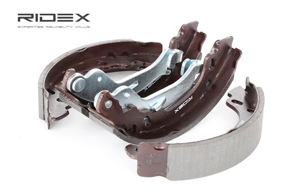 Comprar Juego de zapatas de frenos de RIDEX 70B0014 a bajo precio de 13,90 €