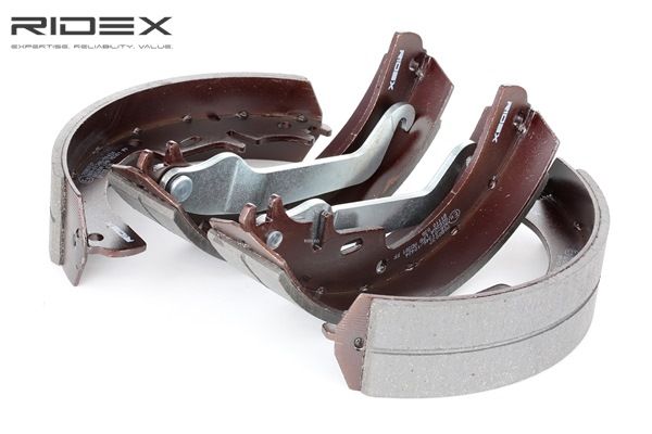 Comprar Juego de zapatas de frenos de RIDEX 70B0037 a bajo precio de 14,53 €