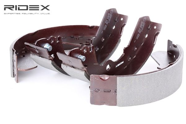 Comprar Juego de zapatas de frenos de RIDEX 70B0204 a bajo precio de 29,83 €