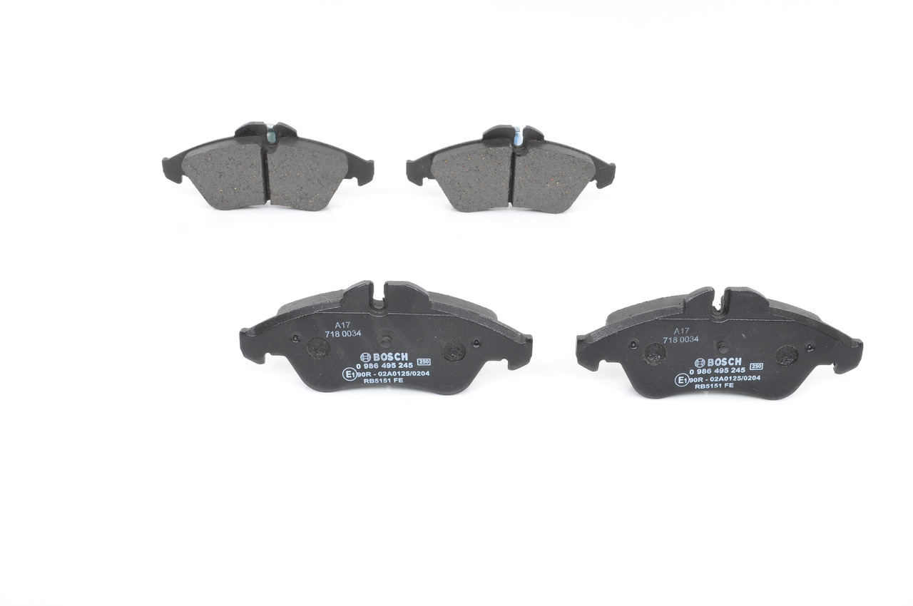 Acquista online BOSCH Kit pastiglie freni Art.: 0 986 495 245