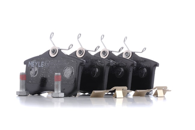 Achetez des Plaquettes de frein MEYLE 025 209 6117/PD à prix pour 25,41 €