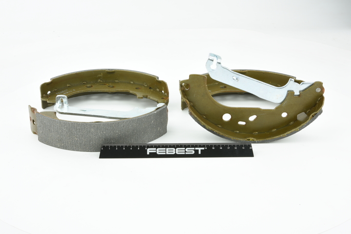 Achetez des Mâchoire de frein FEBEST 2102-FOCIIR à prix pour 21,76 €